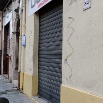 Negozio in vendita a Barcellona Pozzo di Gotto (Messina)