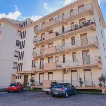 Appartamento in vendita a Barcellona Pozzo di Gotto (Messina)