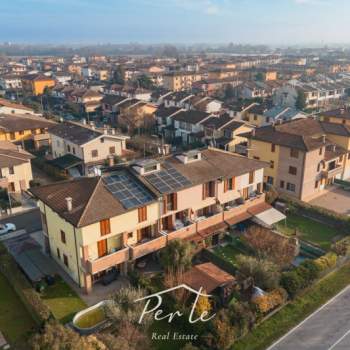 Casa a schiera in vendita a Curtatone (Mantova)