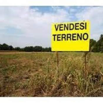 Terreno in vendita a Maser&agrave; di Padova (Padova)