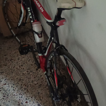 Vendo bici da corsa in carbonio marca battaglin 