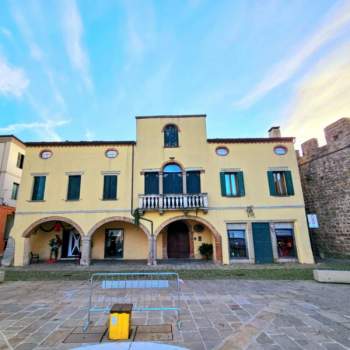 Palazzo in vendita a Monselice (Padova)
