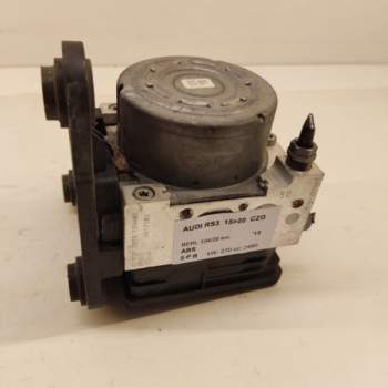 Gruppo abs AUDI RS3 2480cc benzina  del 2015