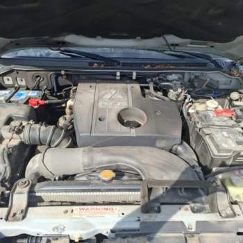 Motore MITSUBISHI PAJERO 3200cc DI-D  del 2007