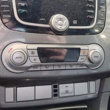 Comandi riscaldamento FORD FOCUS  del 2008