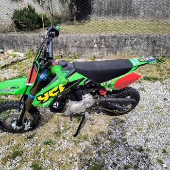 Vendo minimoto ycf 4 tempi