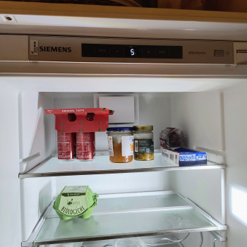 Vedesi frigo incassato 