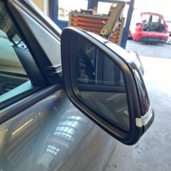 Specchio destro BMW 118  del 2011