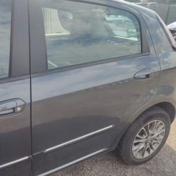 Porta post sinistra FIAT GRANDE PUNTO EVO 2010