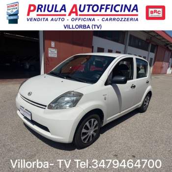 DAIHATSU Sirion