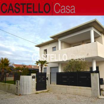 Casa singola in vendita a Castelfranco Veneto (Treviso)