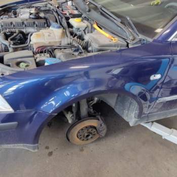 Parafango sinistro VOLKSWAGEN PASSAT  del 2003
