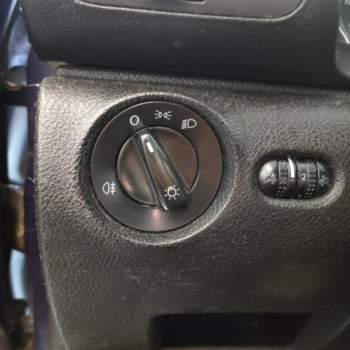 Interruttore fari VOLKSWAGEN PASSAT  del 2003