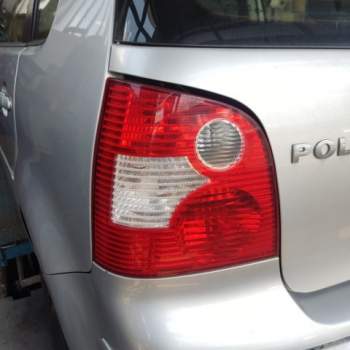 Fanale post sx VOLKSWAGEN POLO 2004