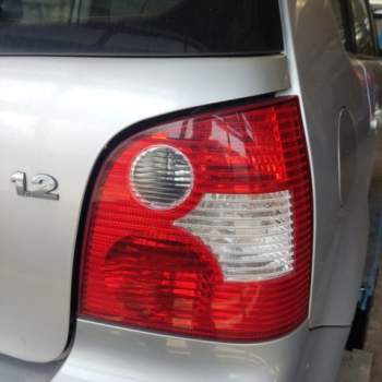 Fanale posteriore destro VOLKSWAGEN POLO  del 2004