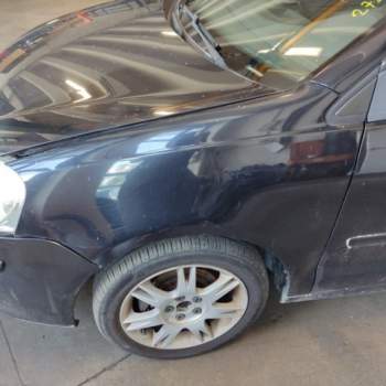 Parafango sinistro VOLKSWAGEN POLO  del 2008
