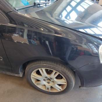 Parafango destro VOLKSWAGEN POLO  del 2008