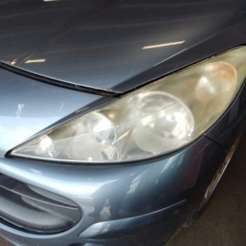 Proiettore sinistro PEUGEOT 207  del 2007