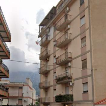 Appartamento in vendita a Carini (Palermo)