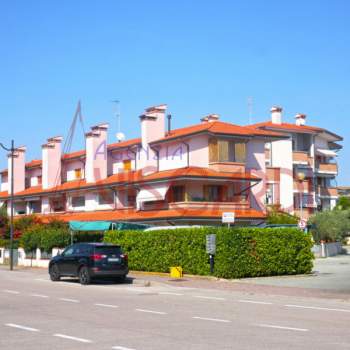 Appartamento in vendita a Caorle (Venezia)