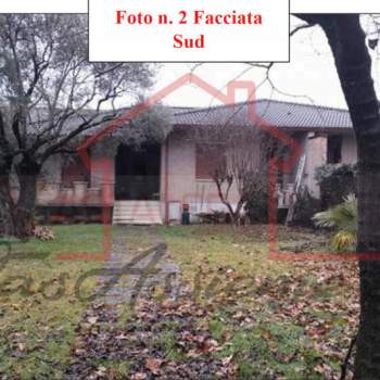 Bifamiliare in vendita a Cassola (Vicenza)