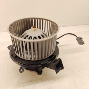 Motorino riscaldamento OPEL ASTRA J  del 2013