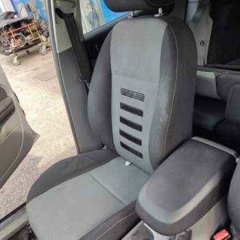 Sedile anteriore dx FORD FOCUS  del 2009