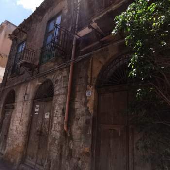 Palazzo in vendita a Palermo (PA)