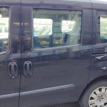 Porta laterale sx nuda FIAT DOBLO  del 2011