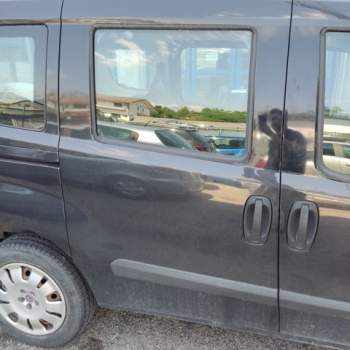 Porta laterale dx nuda FIAT DOBLO  del 2011