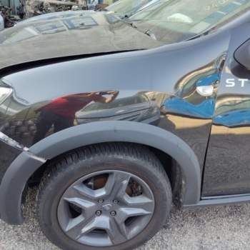 Parafango sinistro DACIA SANDERO  del 2018