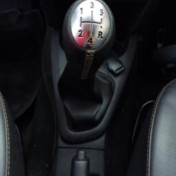 Leva cambio DACIA SANDERO STEPWAY 1461cc 2018