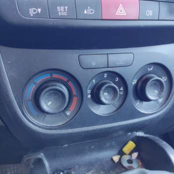Comandi riscaldamento FIAT DOBLO  del 2011