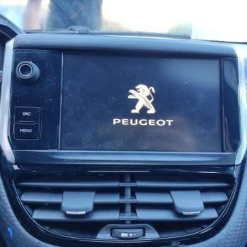 Autoradio PEUGEOT 2008  del 2018