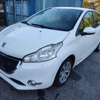 Ricambi PEUGEOT 208 1398cc diesel  del 2012