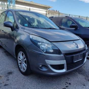 Ricambi RENAULT SCENIC X-MOD 1461cc diesel  del 2010