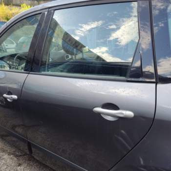 Porta posteriore sinistra RENAULT SCENIC  del 2010