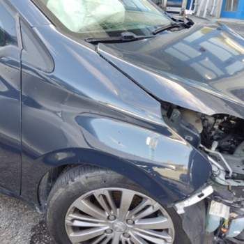 Parafango destro PEUGEOT 208  del 2017
