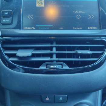 Bocchetta clima centrale PEUGEOT 208  del 2017