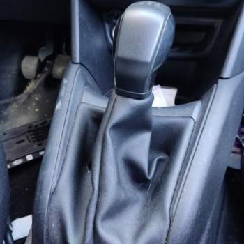 Leva cambio PEUGEOT 208 1199cc benzina  del 2017
