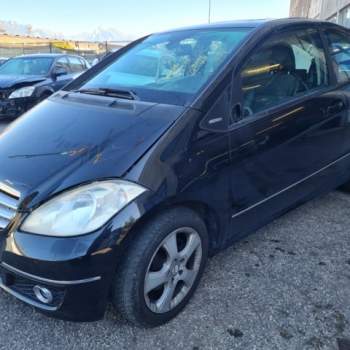 Ricambi MERCEDES-BENZ CLASSE A 160 1991cc diesel  del 2010