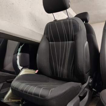 Sedile anteriore sx OPEL CORSA D  del 2008