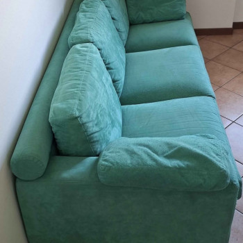 Divano 3 posti in Alcantara 