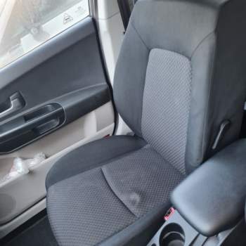 Sedile anteriore dx KIA CEE'D  del 2009