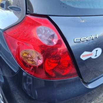 Fanale posteriore sinistro KIA CEE'D  del 2009