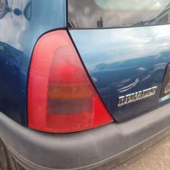 Fanale posteriore sinistro RENAULT CLIO  del 1998