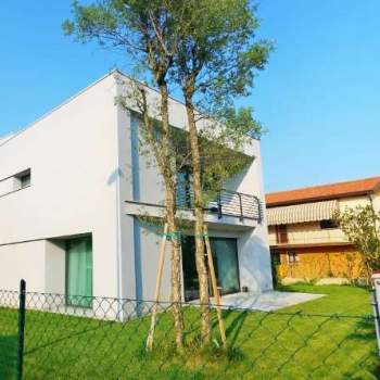 Villa singola moderna a Treviso
