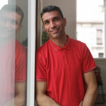 PADOVA, NICOLA, IMPRENDITORE di 42 anni.