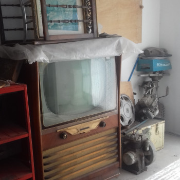 Vendo televisore antico anni 50/60