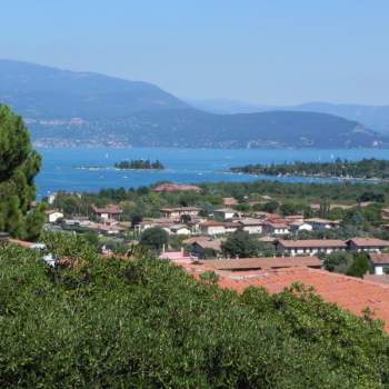 Villa in vendita a Manerba del Garda (Brescia)